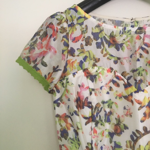 Colorful Floral Summer Dress - Picture 2 of 7